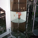 Mobilier din sticlă